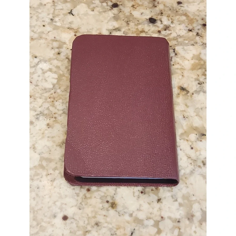 Pocket Bible: New Testament, Psalms, Proverbs / EMR